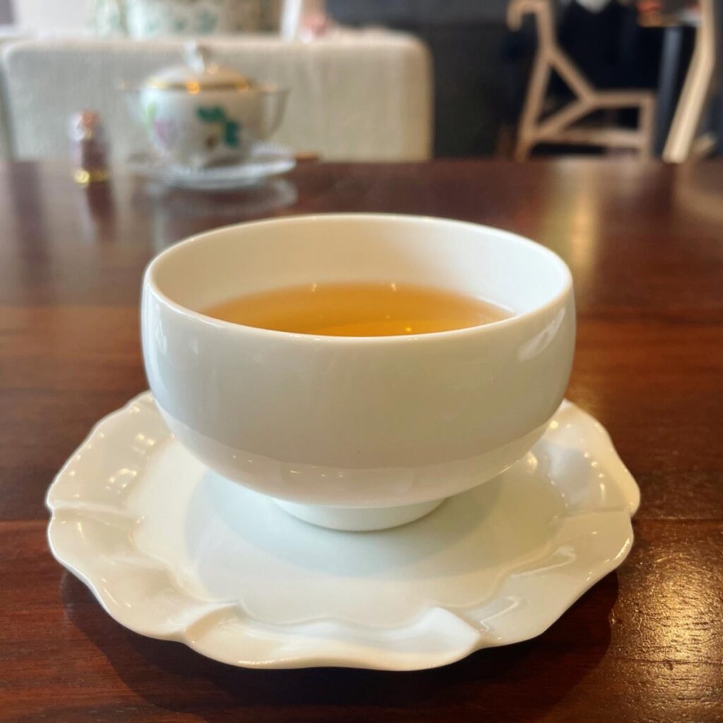 紅茶専門店サロン・ド・テ・ラヴォンド